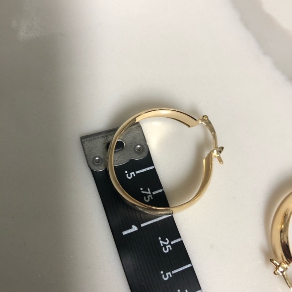 18k Gold Filled Hoop Earrings - Picture 7 of 8
